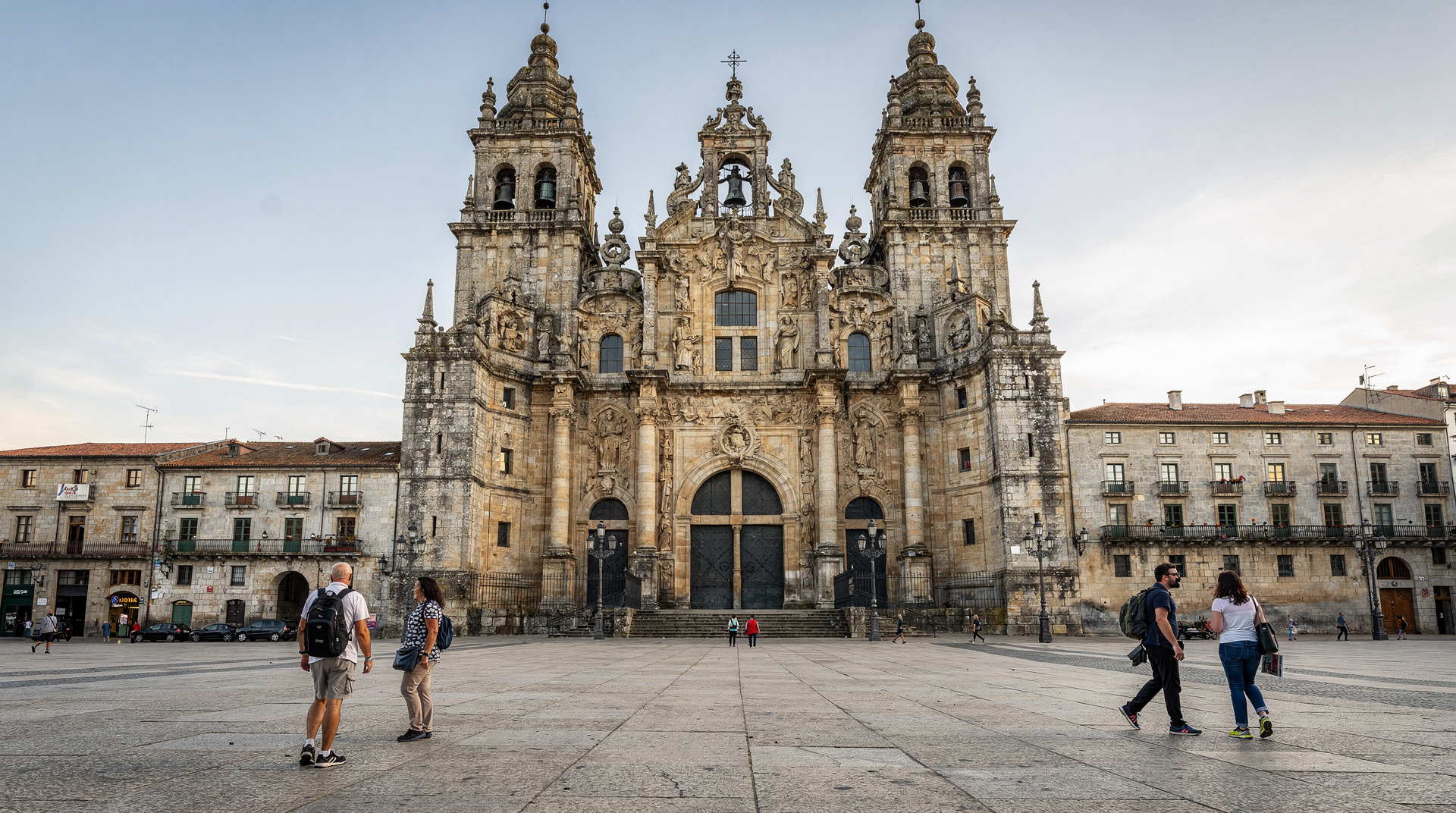 Santiago de Compostela day trip from Porto — the honest guide — How to visit Santiago de Compostela from Porto (230km, 2.5h): the cathedral, old