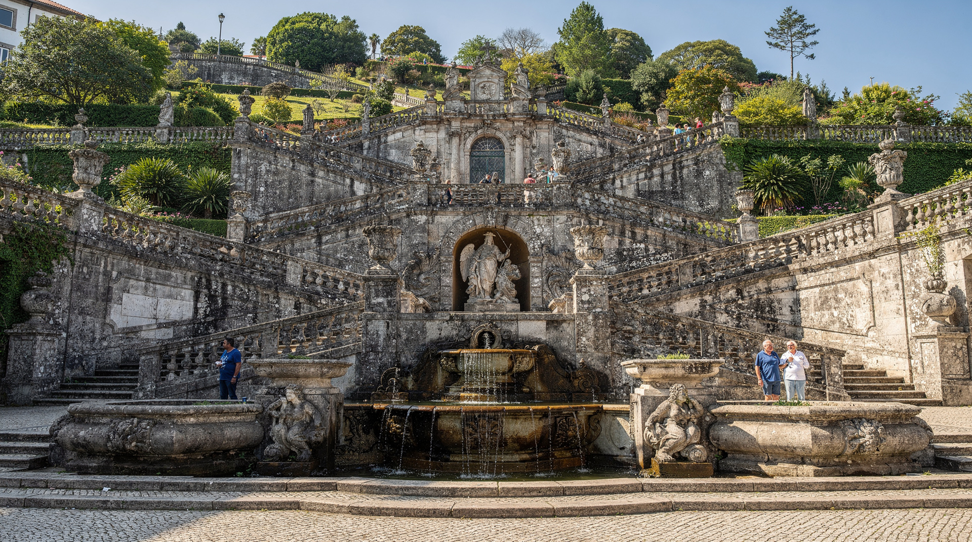 Braga and Guimarães day trip from Porto: is the full-day tour worth it?